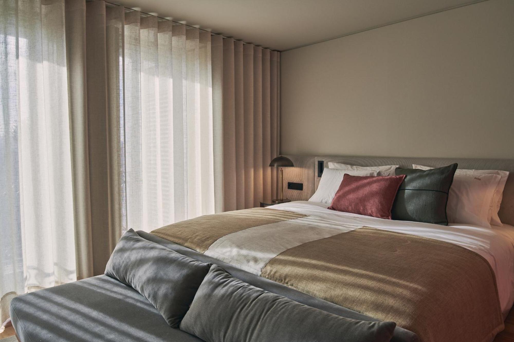 Prim&Proper Hotel Porto Quarto foto
